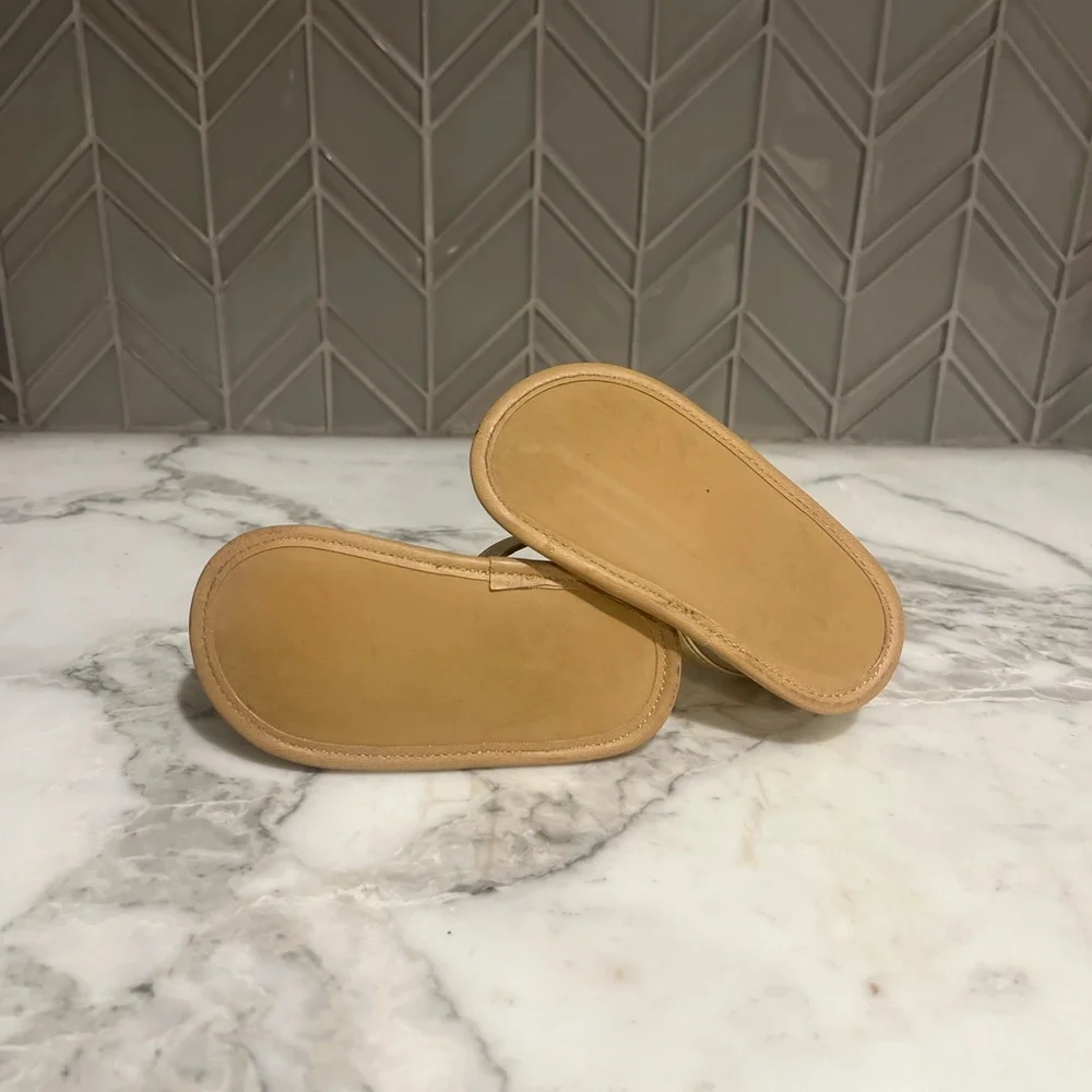 $7 ADD ON Old Navy 4C Gold Sandals 18-24M‎ H&M Zara